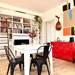 Art - Free Parking Apartamento